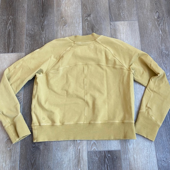 Lululemon ready to roll crew - Picture 3 of 7